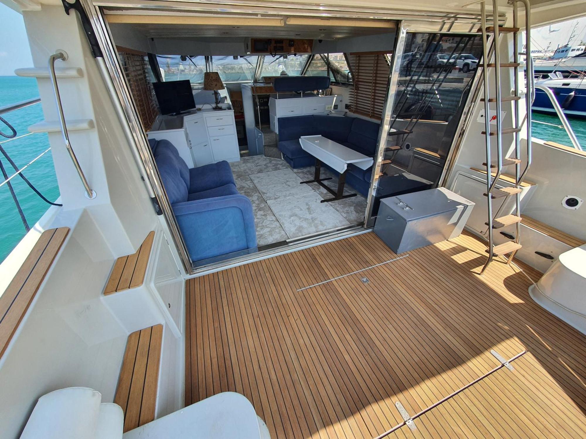 Yacht Zen Bateau-hôtel
