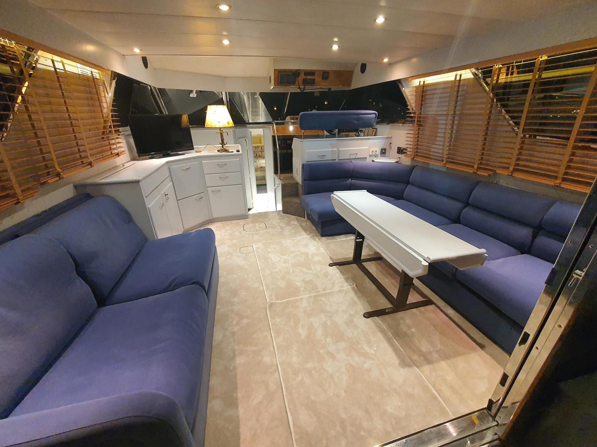 Yacht Zen Bateau-hôtel *